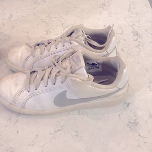 Women’s Nike Shoes